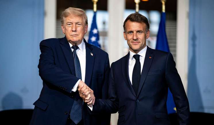 Макрон попросил Трампа ускорить поставки ракет-перехватчиков Украине  