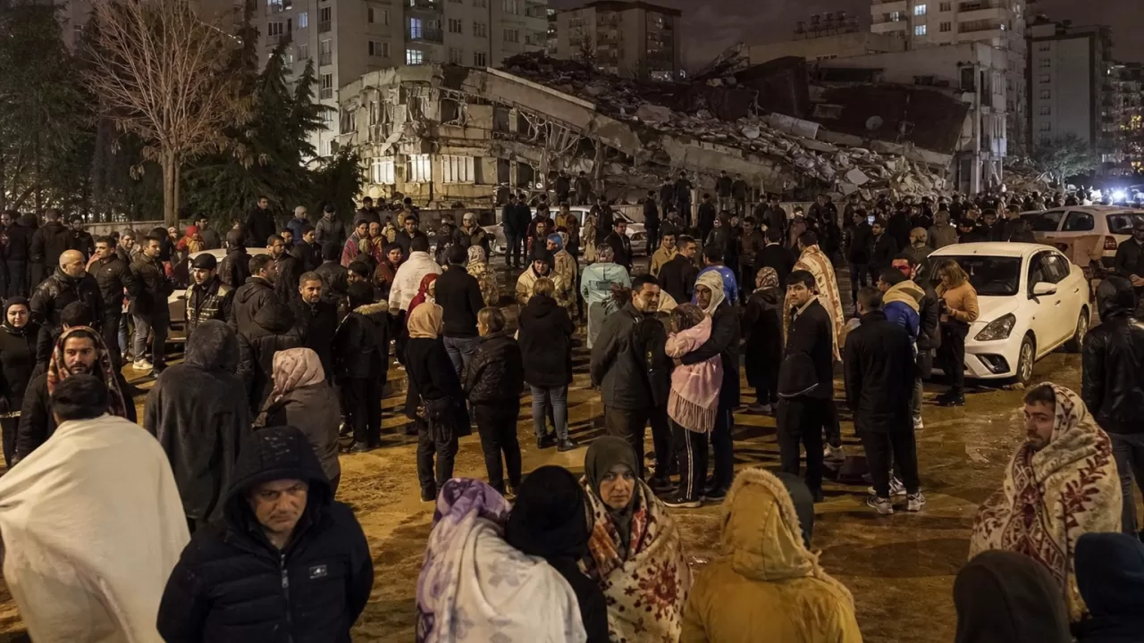 После землетрясения в Турции около 40 человек обратились к медикам