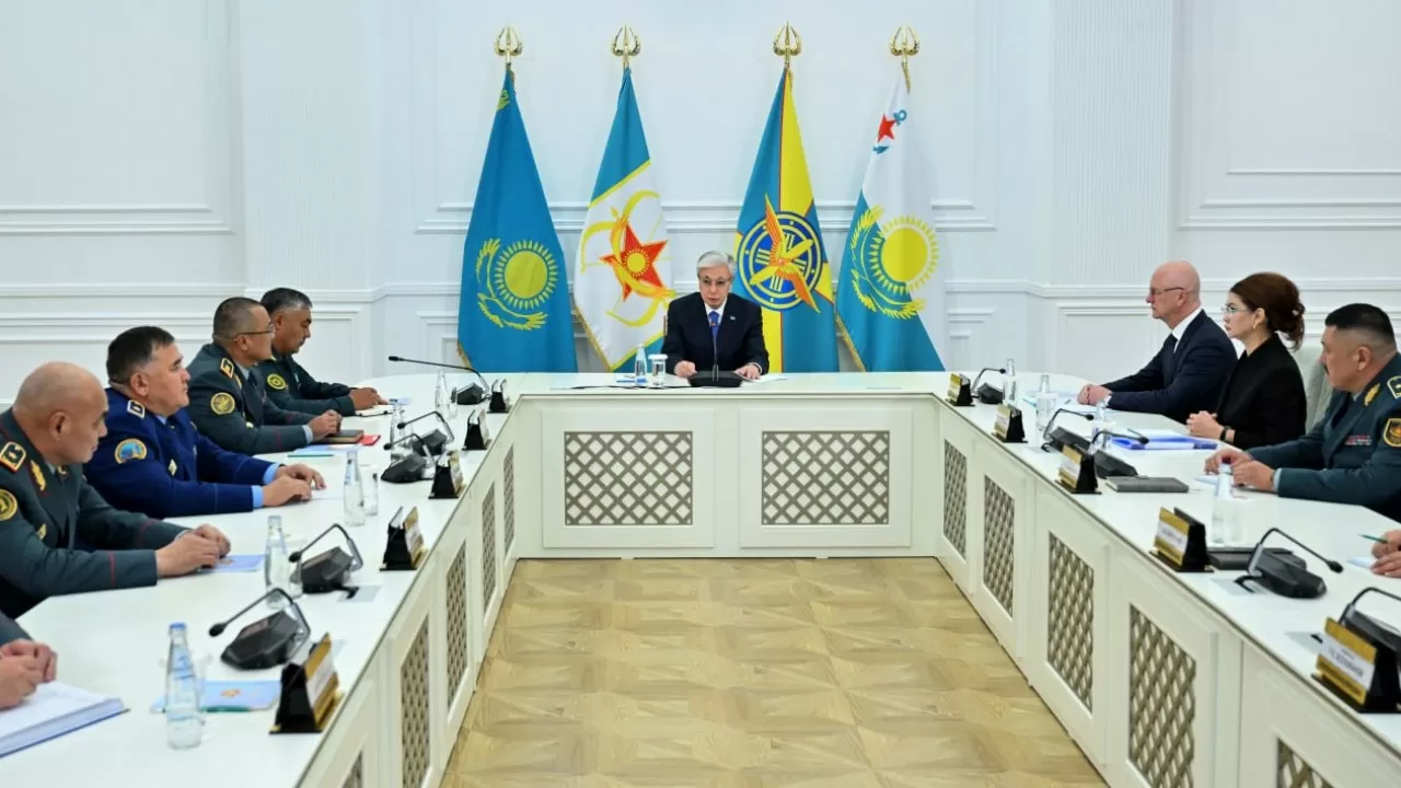 Әскери лауазымдарға басшының "өз адамдары" емес, тәжірибелі, білікті кадрлар ұсынылуға тиіс &ndash; Президент