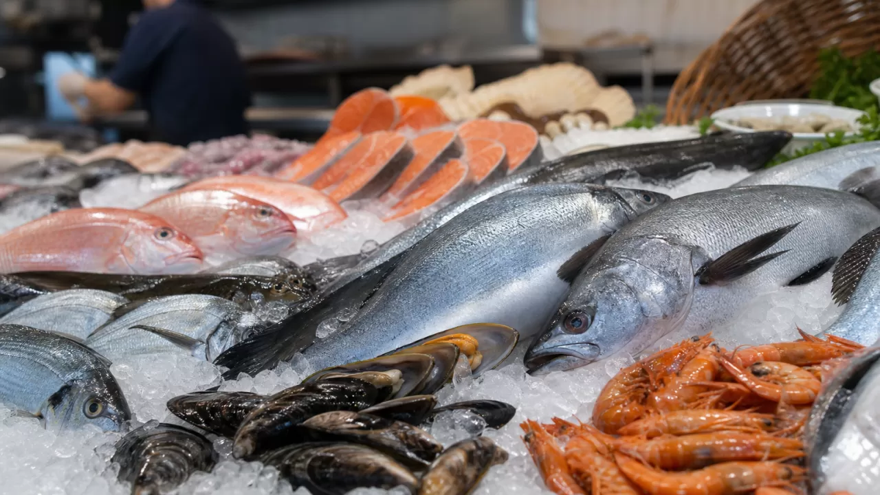 Казахстанцы стали есть больше рыбы и морепродуктов 