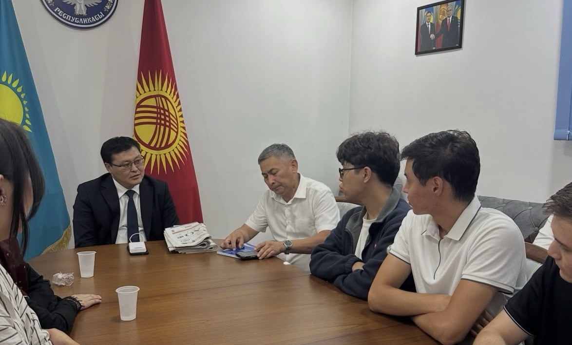 Алматыдағы Қырғызстанның Бас консулдығы студенттермен кездесті