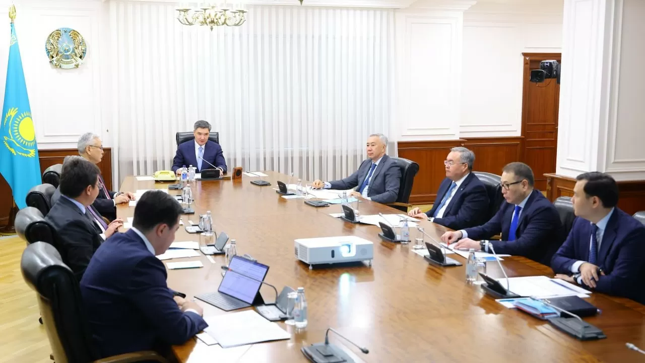 Казахстан решил заново выстроить охоту за инвестициями
