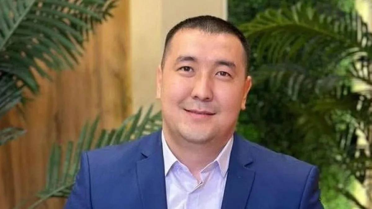 Блогер әрі заңгер Әділетхан Молдаханның жазасы жеңілдемейтін болды