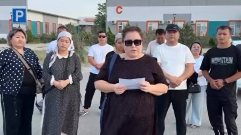 "Жансақтау бөлімінде жатыр": Балықтан уланып, ауруханаға түскен 9 жасар баланың туыстары көмек сұрады