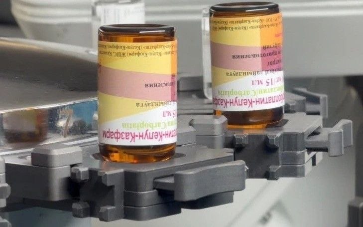 Алматы онкология орталығында дәрі беретін робот іске қосылды