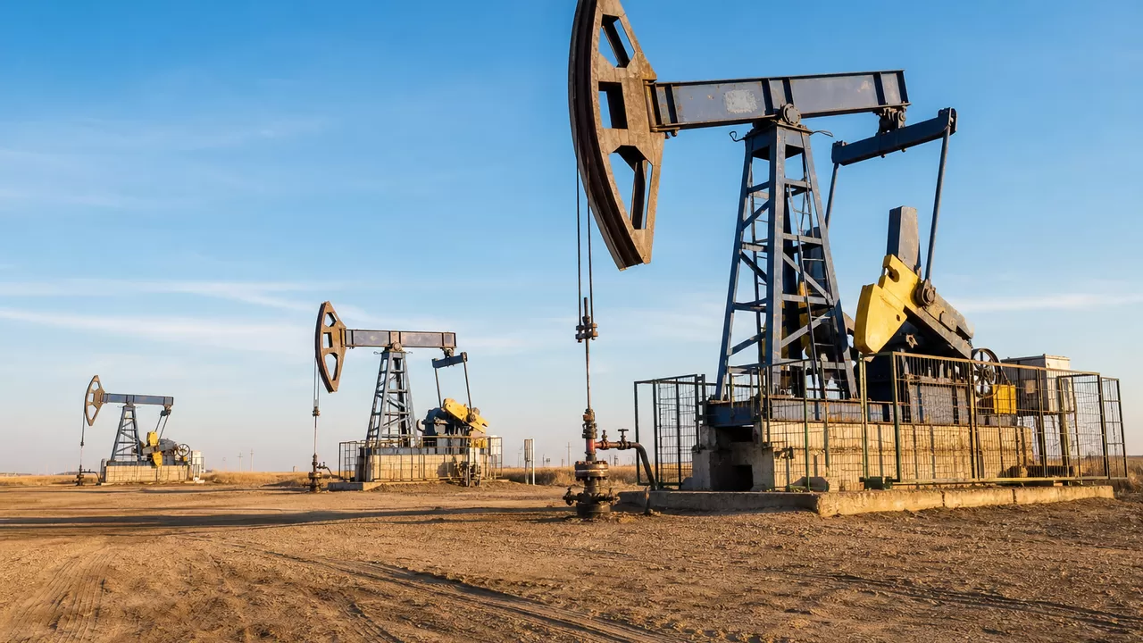 Цены на нефть растут вторую сессию подряд 