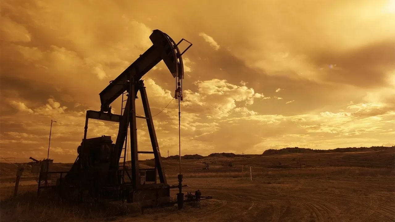 Brent впервые с 24 июля пробила отметку в 100 долларов 