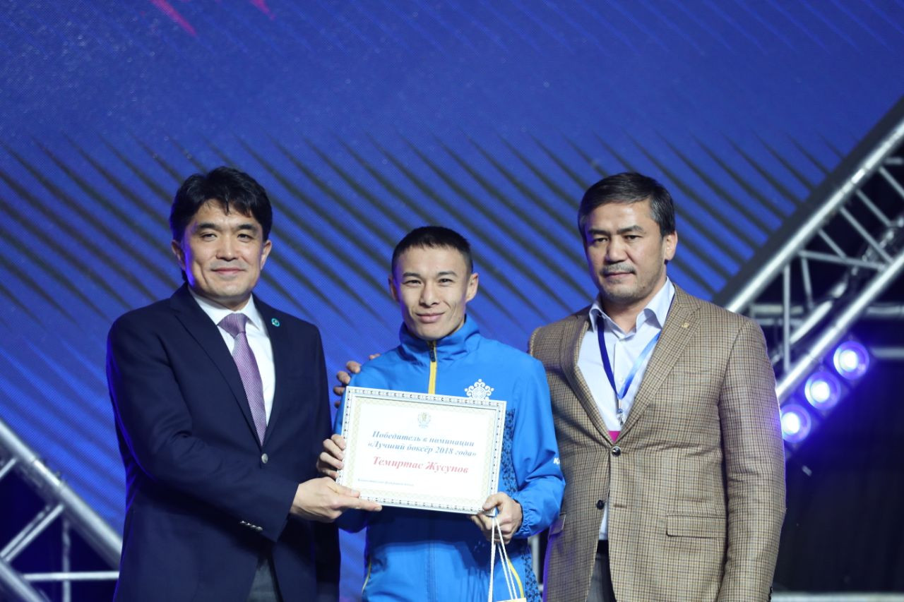 Казахстанская федерация бокса наградила лучших боксеров на Кубке Конфедерации