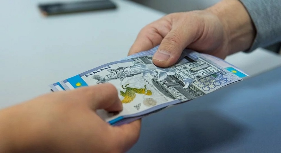 Подсчитана средняя зарплата в Казахстане в марте