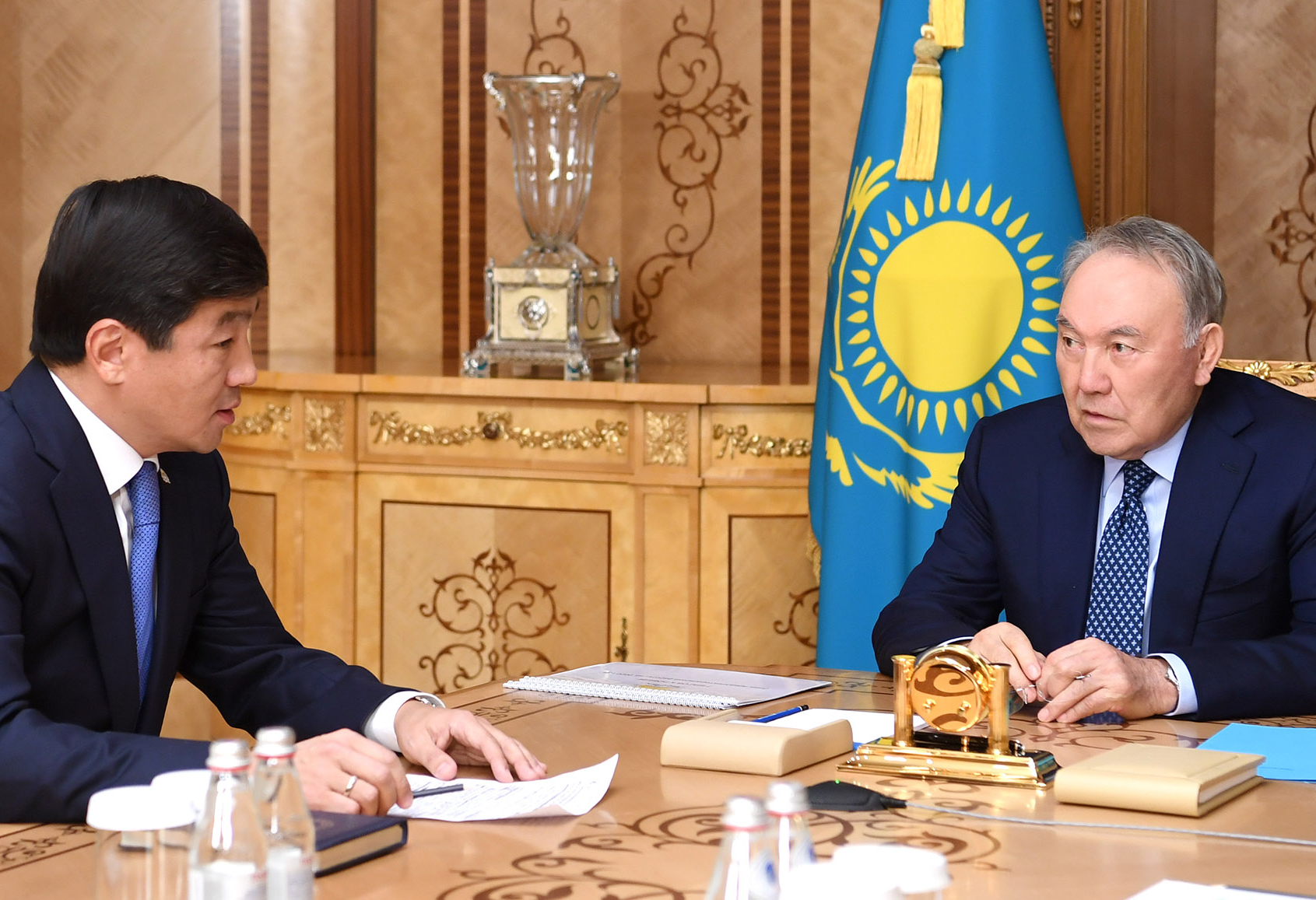 Нурсултан Назарбаев принял первого заместителя председателя партии Nur Otan Бауыржана Байбека
