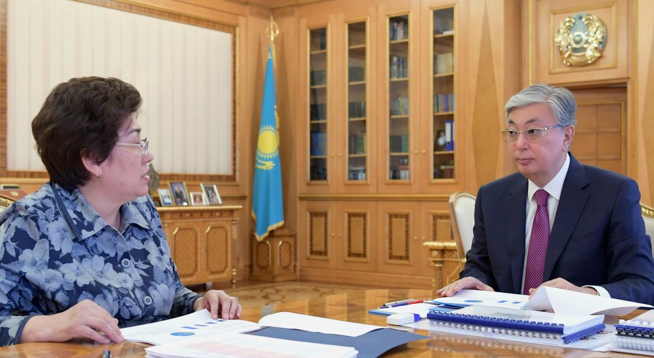 Президенту Казахстана доложили о решении проблем в сфере образования