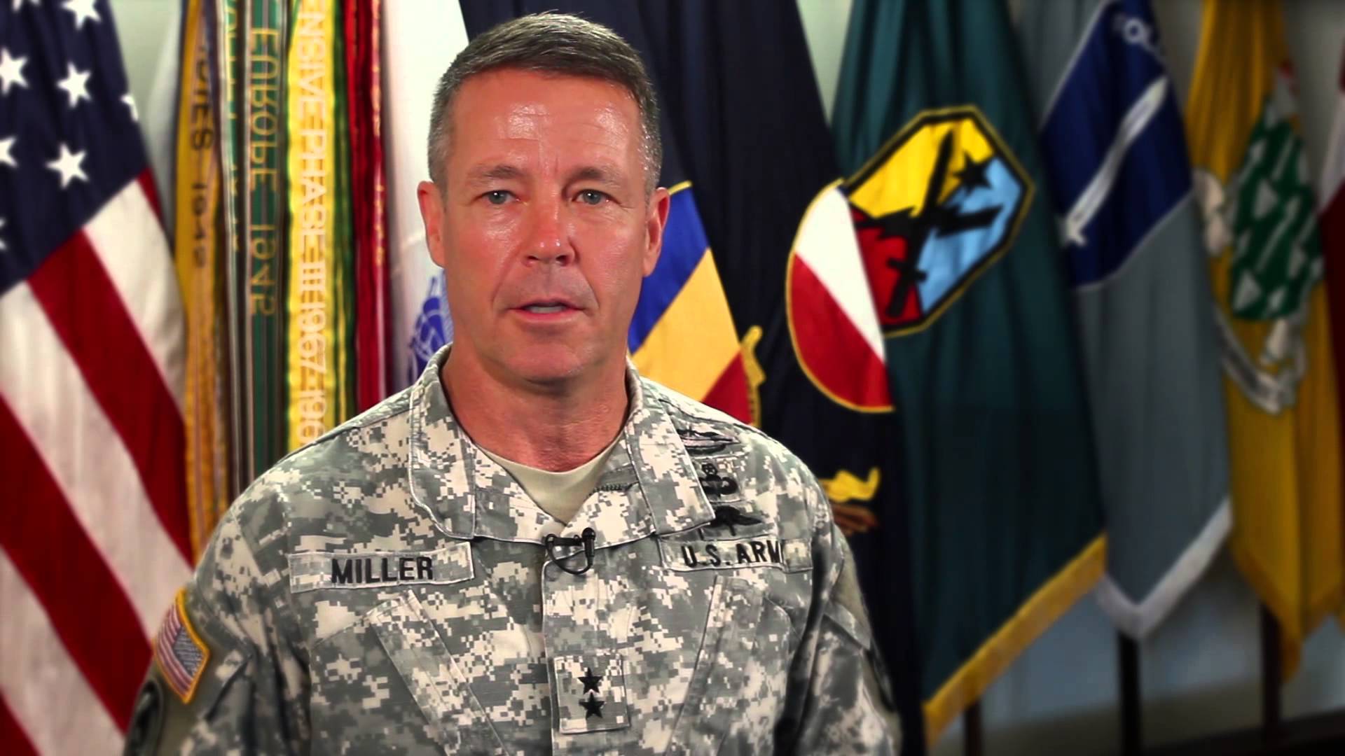 Миллер штат. Скотт Миллер генерал. Остин Скотт Миллер военный США. Остин Скотт Миллер- генерал- лейтенант армии США. НАТО Миллер генерал.