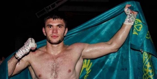 Али Ахмедов америкалықты нокаутқа түсіріп, WBC титулын жеңіп алды