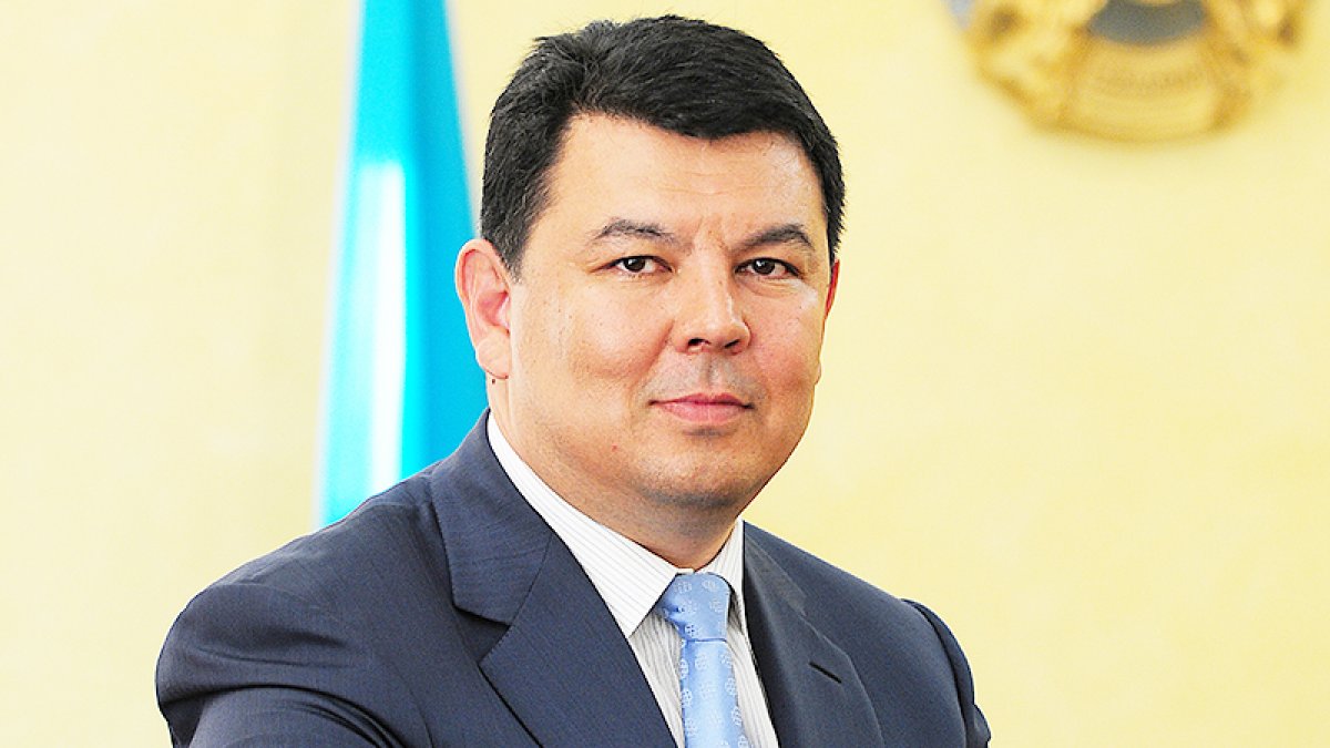 Мажилис Парламента Казахстана одобрил кандидатуру Бозумбаева на должность министра энергетики  