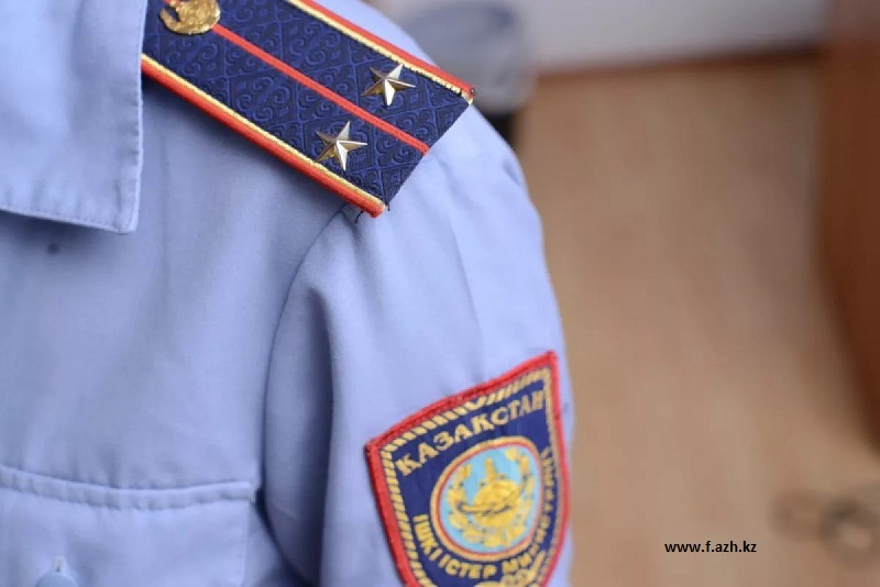 Полк дорожно-патрульной полиции Алматы переориентируют на охрану порядка в городских дворах