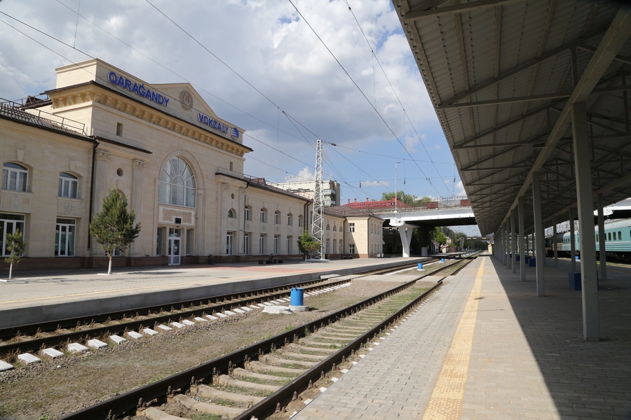 С 17 июня на вокзалах страны внедрят проект Ashyq