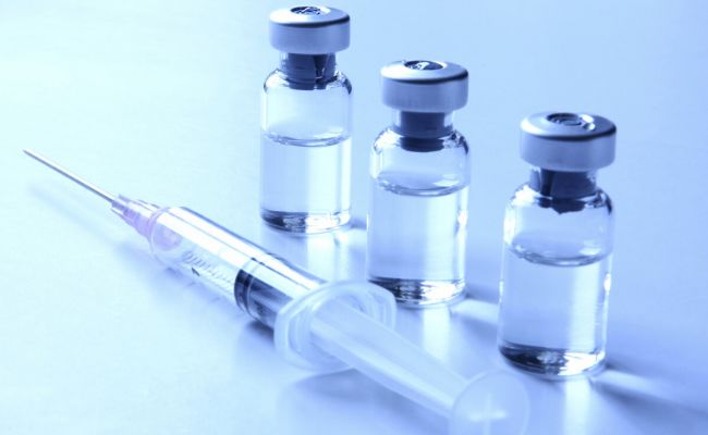 Вакцинаны кімдер тегін салғыза алады?