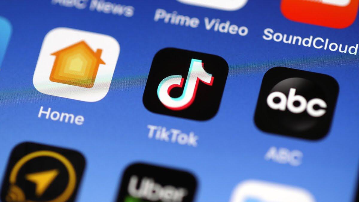 Трамп TikTok-сатып алу туралы келісімді мақұлдады