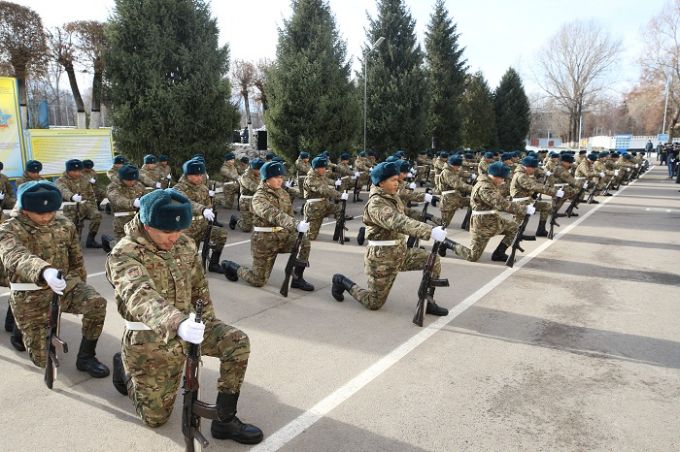 ҚР мемлекеттік күзет қызметіне келген сарбаздар ант қабылдады