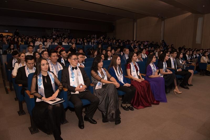 80 студент ҚР Тұңғыш Президенті қорының стипендиясына ие болды
