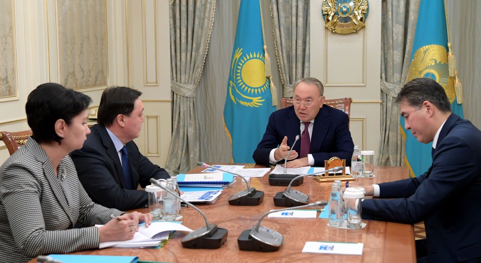 Назарбаеву доложили о плане работы правительства по вопросам реализации социальной политики