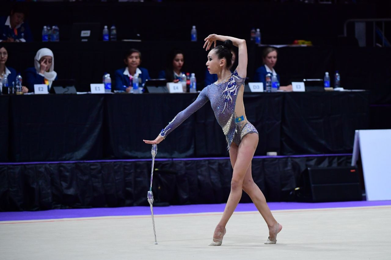 Казахстанки в Будапеште вошли в число лучших на турнире по художественной гимнастике  