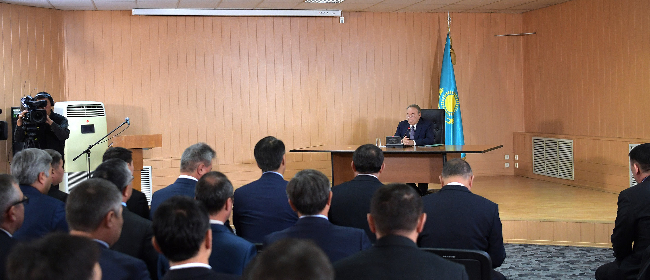 Назарбаев встретился с руководящим составом Службы внешней разведки РК "Сырбар"