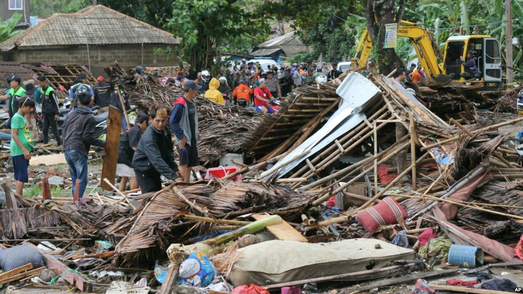 Индонезияда цунамиден құрбан болғандар саны 429 адамға жетті