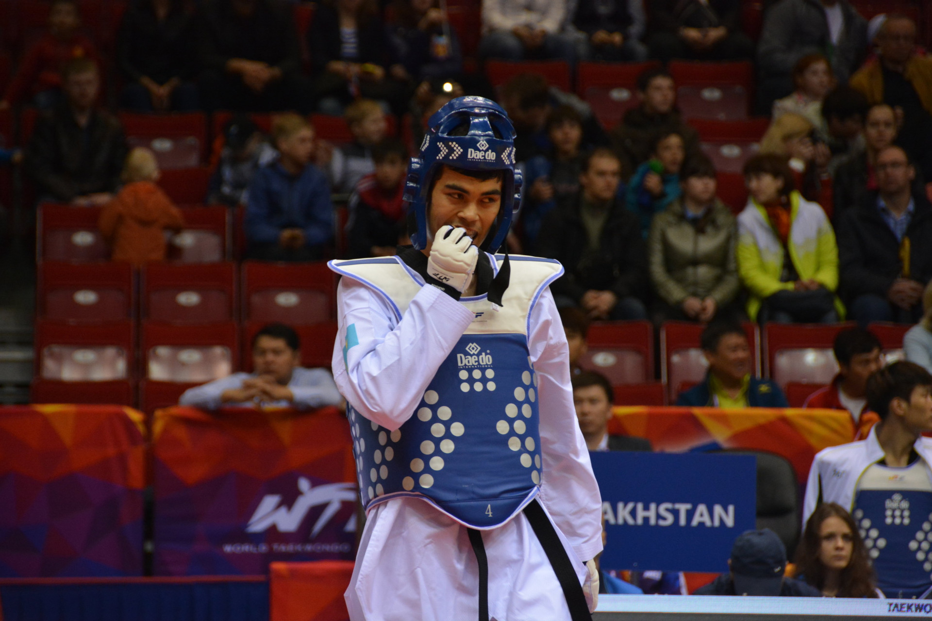 Казахстанские таеквондисты завоевали шесть медалей на турнире Fajr Open G1 в Иране   