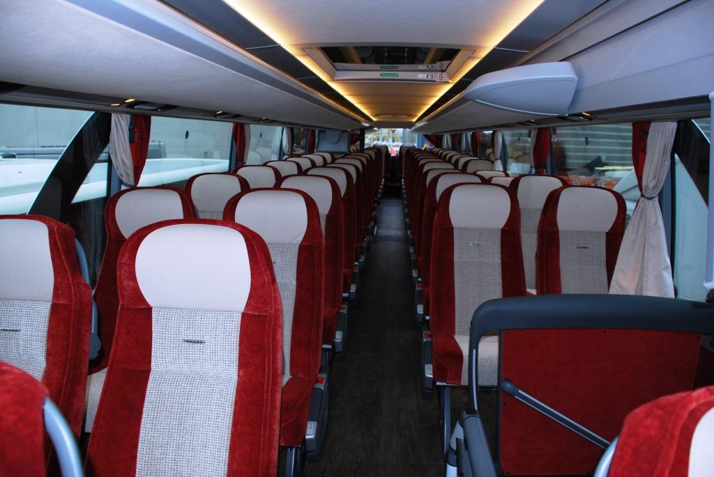 Автобус с 47 пассажирами опрокинулся в Алматинской области