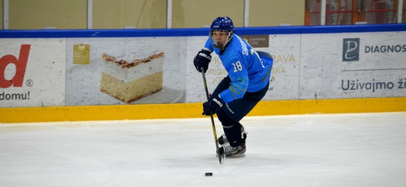 Юниорская команда РК по хоккею одержала вторую победу на ЧМ-2019   
