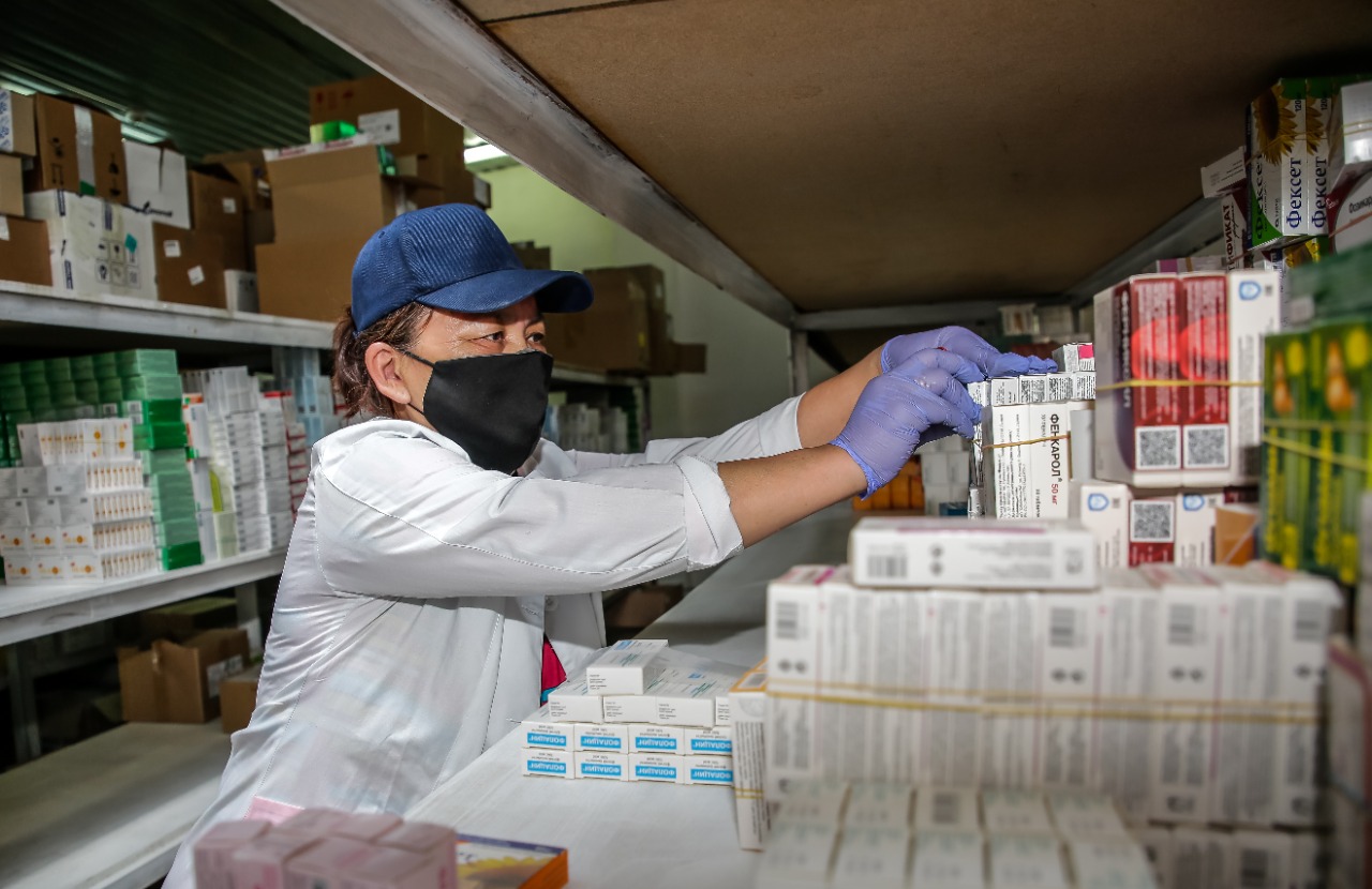 В Атырау доставлена партия дефицитных медикаментов