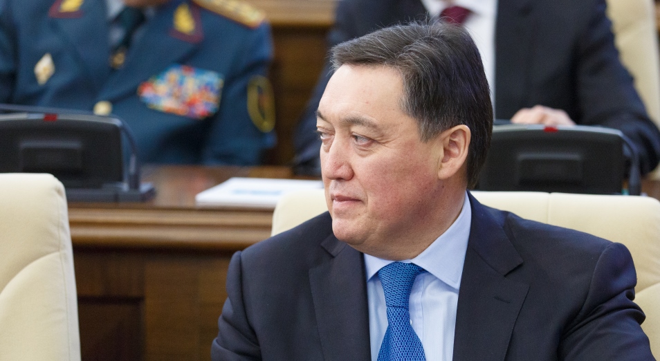 Казахстан приостановит выдачу разрешений на ввоз иностранной рабочей силы 