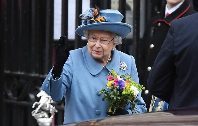 II Елизавета Британия мен ЕО байланысына қатысты заңға қол қойды