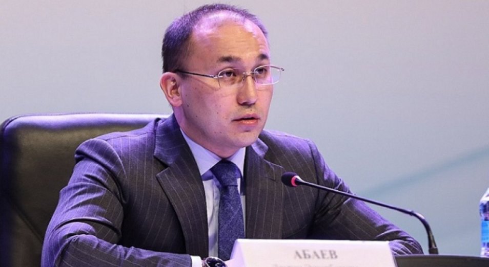 Даурен Абаев – о ситуации в Казахстане в связи с ЧП на 26 марта