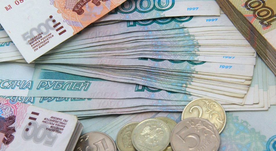 Пока переизбытка рублей в Казахстане нет – минфин