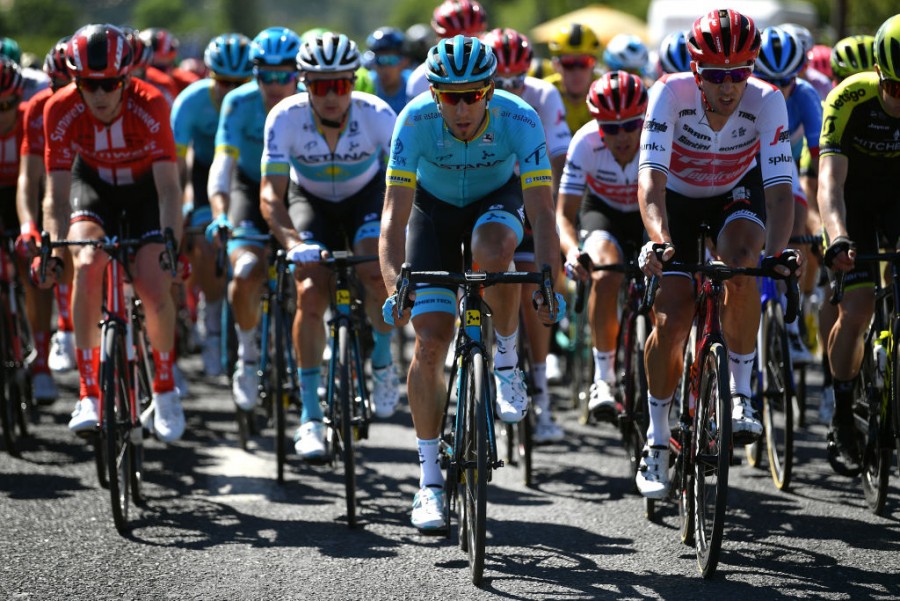 Тур де Франс. 4-кезең.  "Астана" спринтері Магнус Корт жарақат алды
