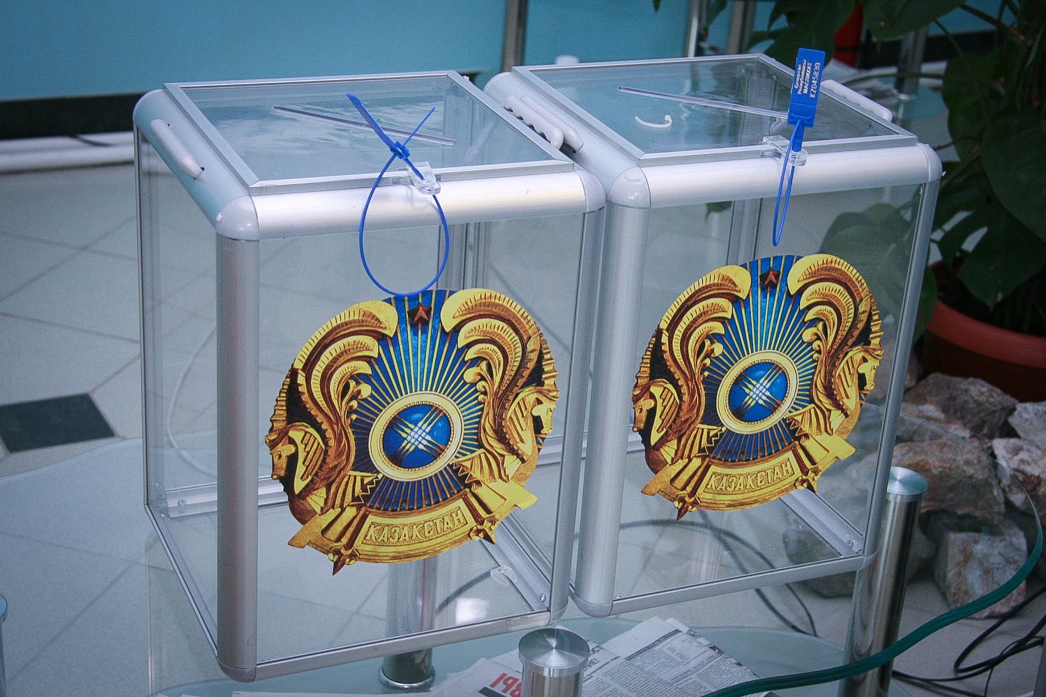 Кандидат в Президенты РК от партии "Ауыл" Толеутай Рахимбеков проголосовал в столице   