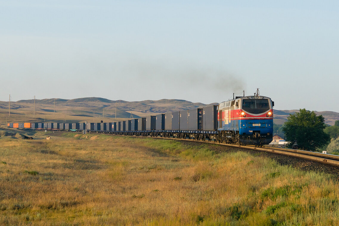 Объем перевозок между Казахстаном и КНР вырос более чем на треть в 2018 году