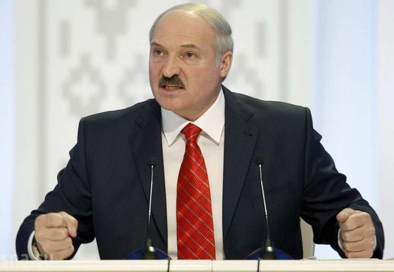 Лукашенко заявил о "дипломатической бойне" в отношении Белоруссии  