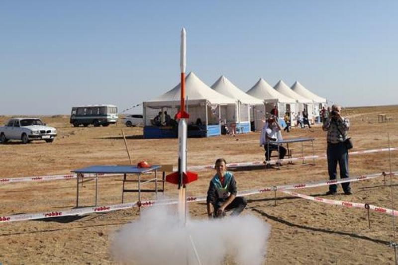 На Байконуре стартовали международные соревнования по ракетомодельному спорту
