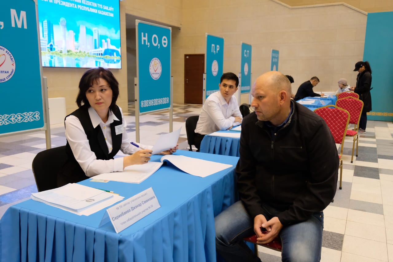 Явка избирателей на выборах Президента Казахстана составила 72,9%