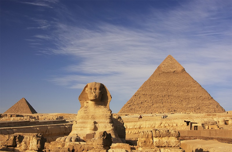 В Египте начали санобработку пирамид Гизы из-за коронавируса  