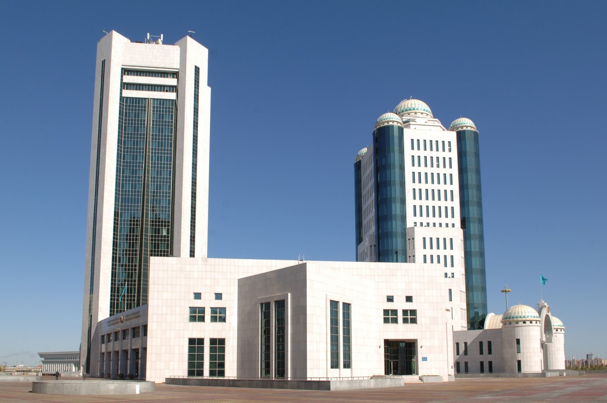 Парламент Казахстана ратифицировал договор с Кыргызстаном о демаркации госграницы 