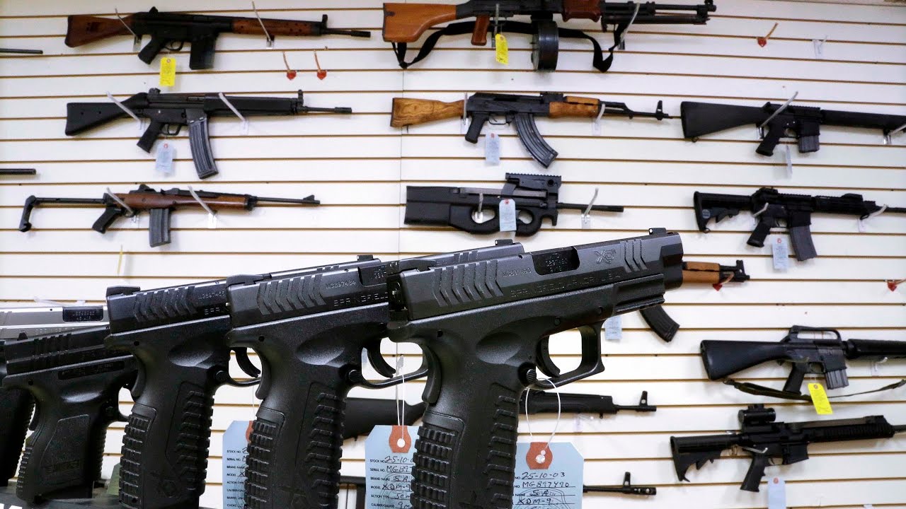 Мэры более 200 городов США требуют ужесточить оружейное законодательство