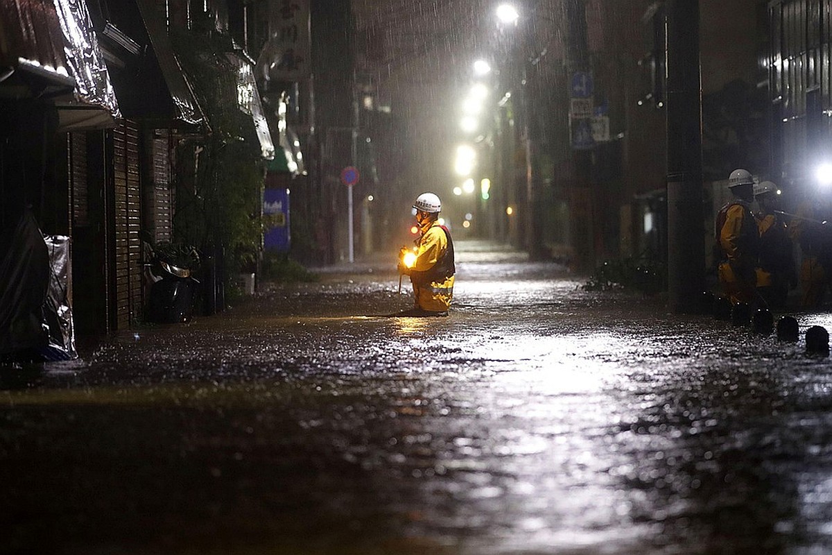 В Японии 10 человек погибли из-за проливных дождей