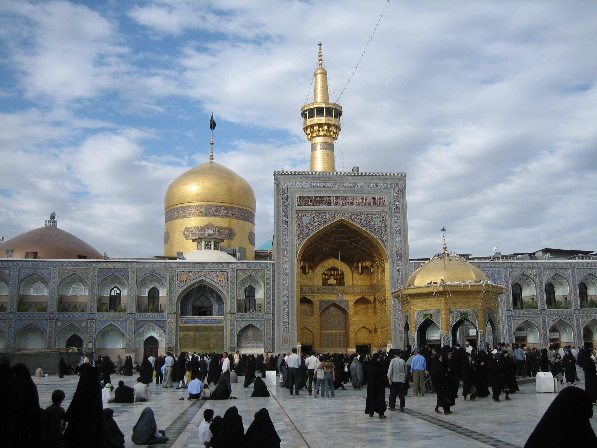 В Иране в некоторых городах откроют мечети в честь месяца Рамадан