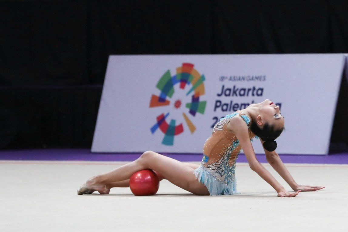 Адиля Тлекенова выступила на этапе Кубка мира по художественной гимнастике