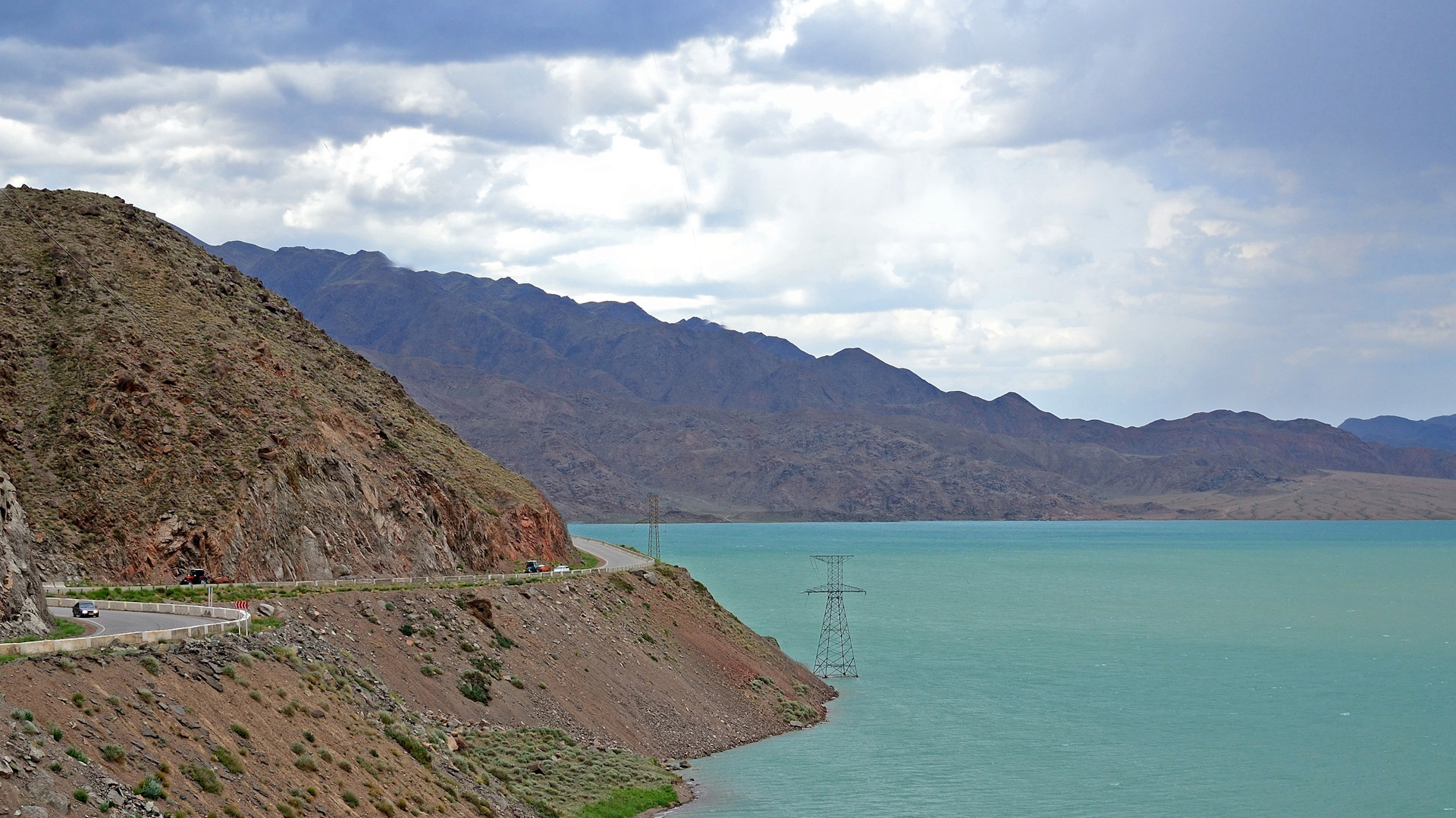 Казахстан и Кыргызстан совместно проверят безопасность двух водохранилищ