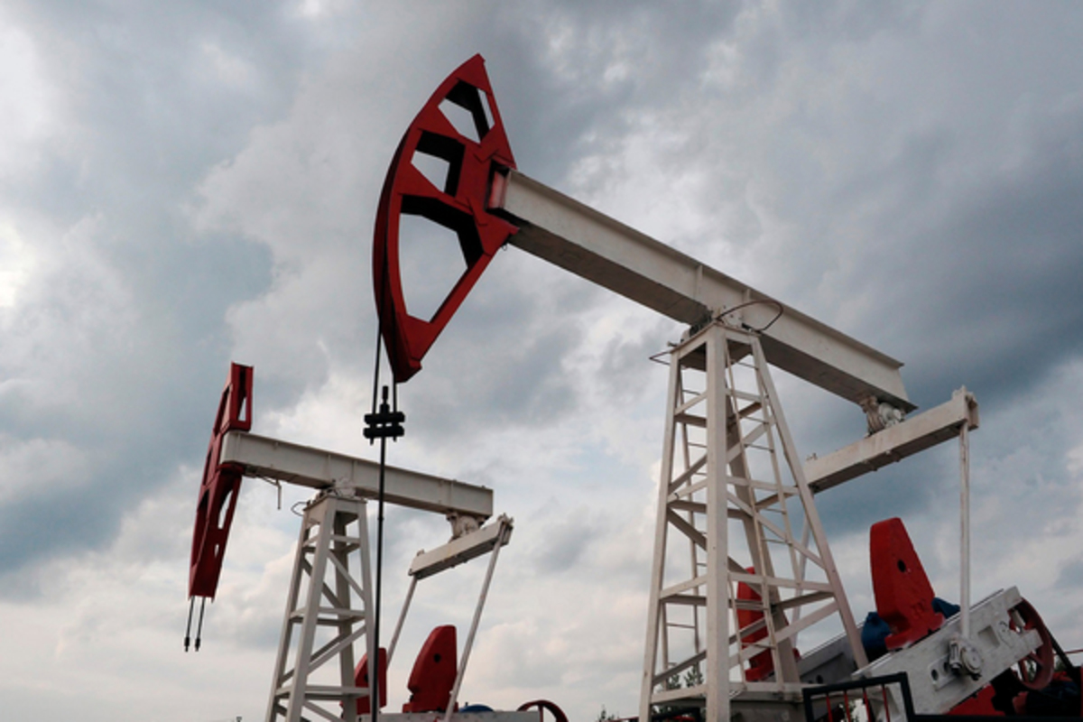 Цены на нефть перешли к снижению после скачка накануне